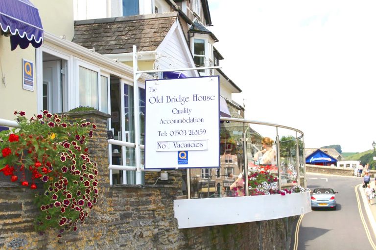 Beautiful Guest House in Looe Cornwall The Old Bridge House